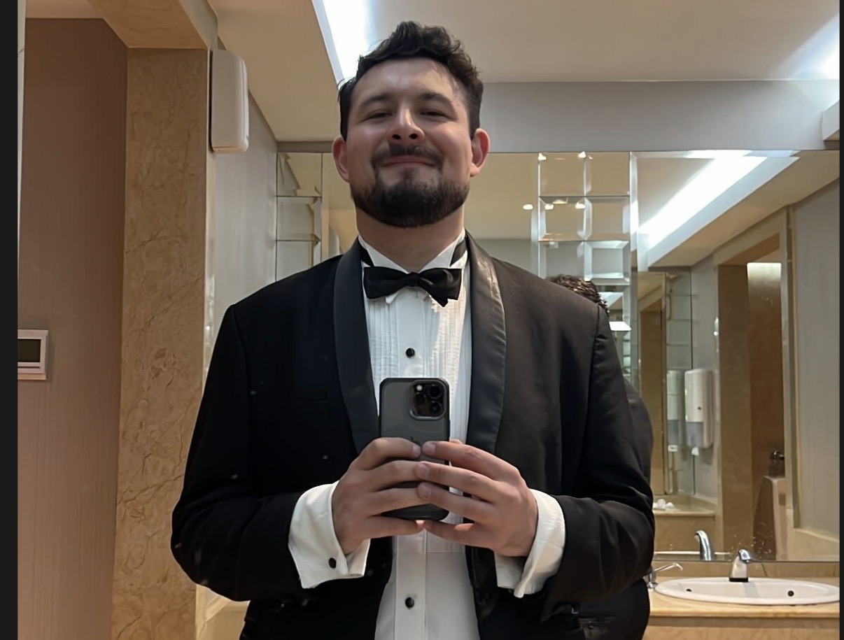 Foto mía con smoking